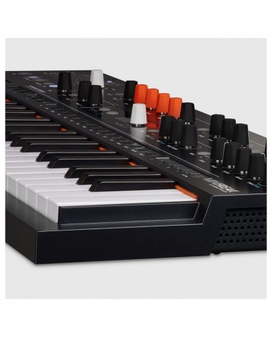 Arturia MiniFreak