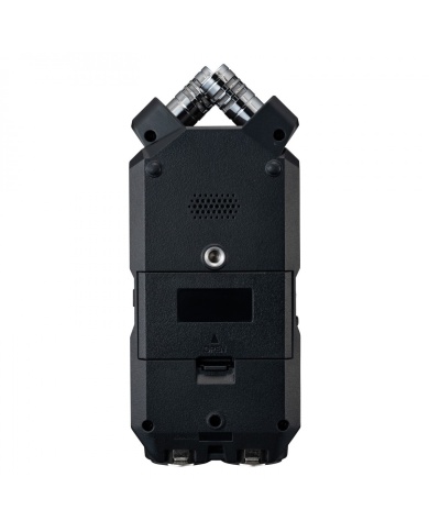 Zoom H4 essential