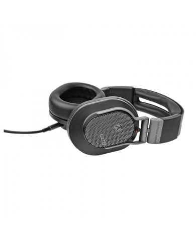 Austrian Audio Hi X65