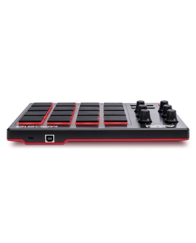 Akai MPD218