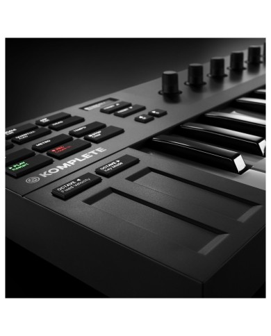 Native Instruments Komplete Kontrol M32